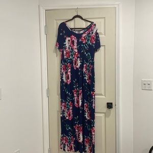 Maxi dress